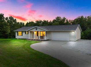 1100 Dallas Rd, Washington, IL 61571