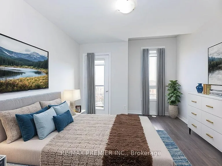105 Kayla Cres #10 — Photo 29