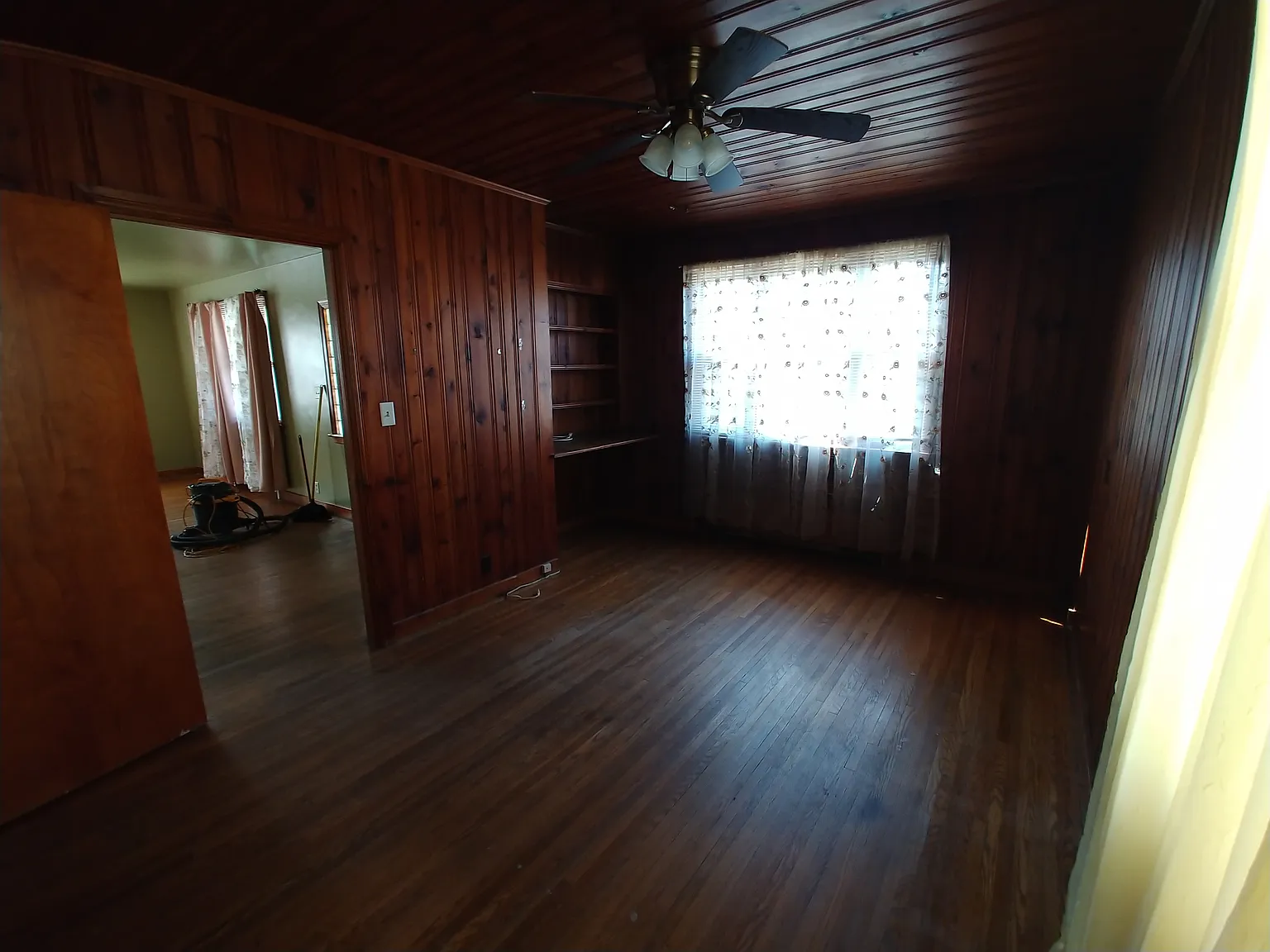 2 bed, 1.5 bath, $950 — Photo 3