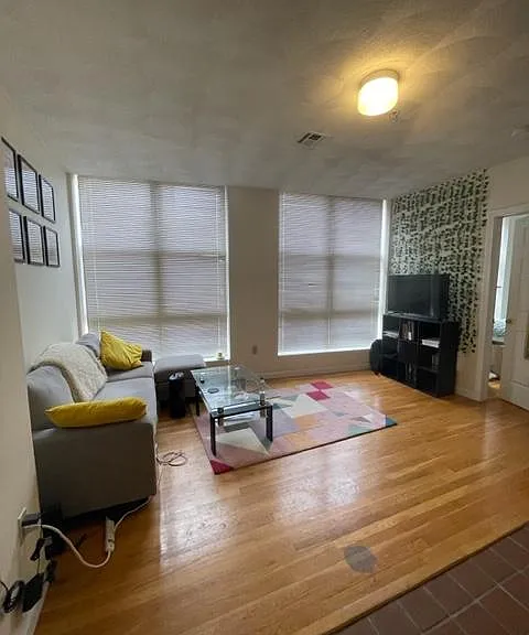 79 Essex St #76 — Photo 3