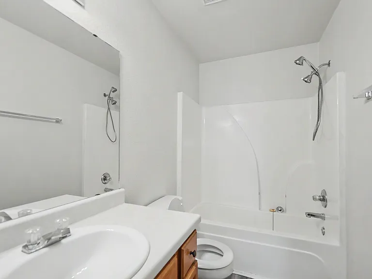 2813 Cantabrian Dr, Killeen — Photo 11