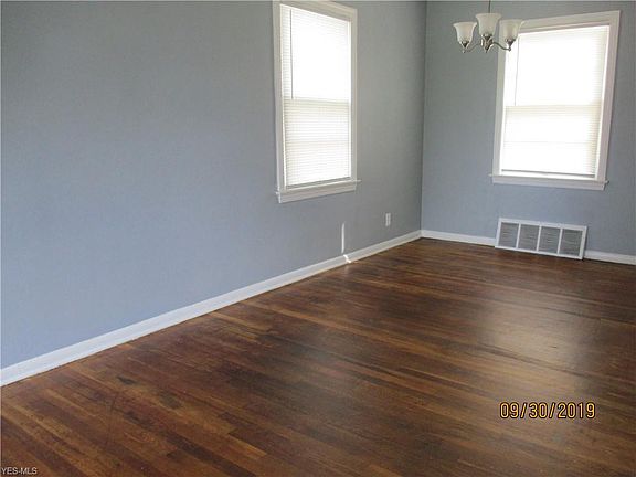 5th image of 1804 Schiller Ave