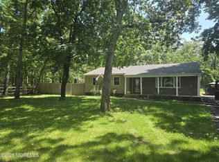 26 Vienna Rd, Howell, NJ 07731