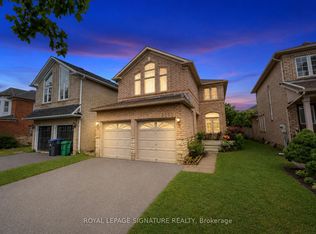 3252 Laburnum Cres, Mississauga, ON L5N 7M3