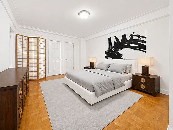 3rd image of 280 Riverside Dr APT 12G