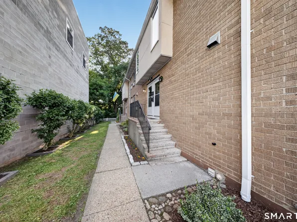 26 Highview Avenue #B, Stamford, CT 06907
