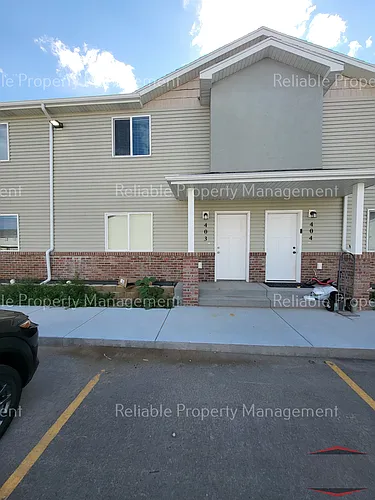 2015 Lawrence Ln Photo 1