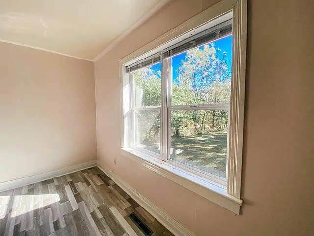 2761 W Farm Road 76 — Photo 6
