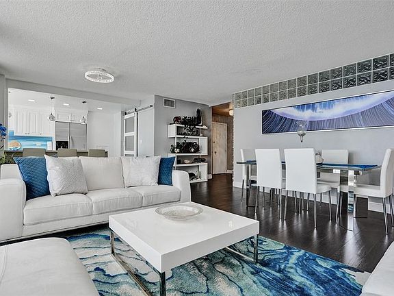 4th image of 4280 Galt Ocean Dr #A-b
