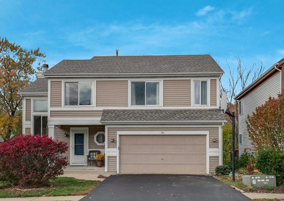 1st image of 762 Waterview Dr