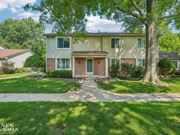 38153 Jefferson Ave, Harrison Township, MI 48045