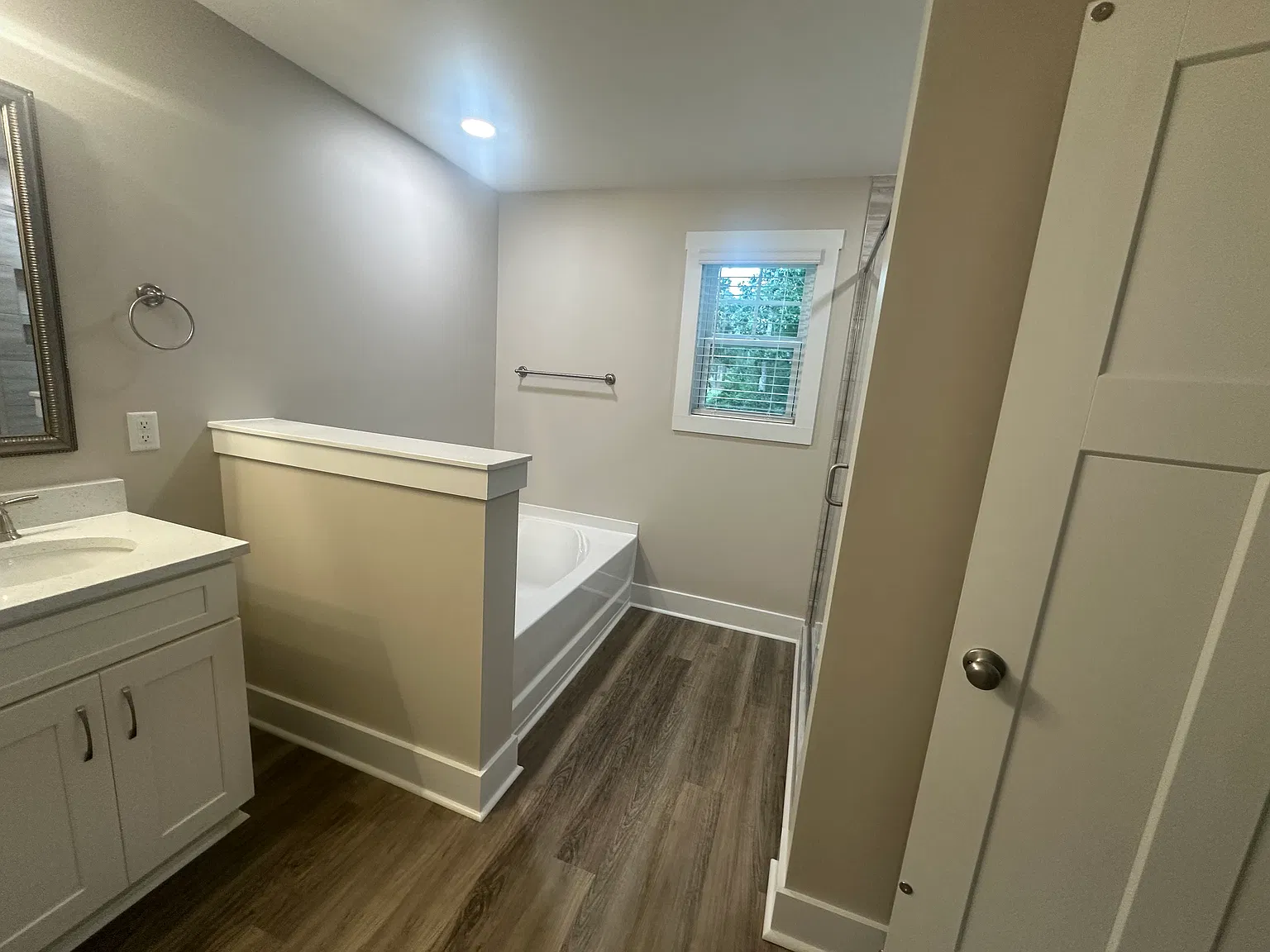 5 bed, 2245 sqft, $2,850 — Photo 1