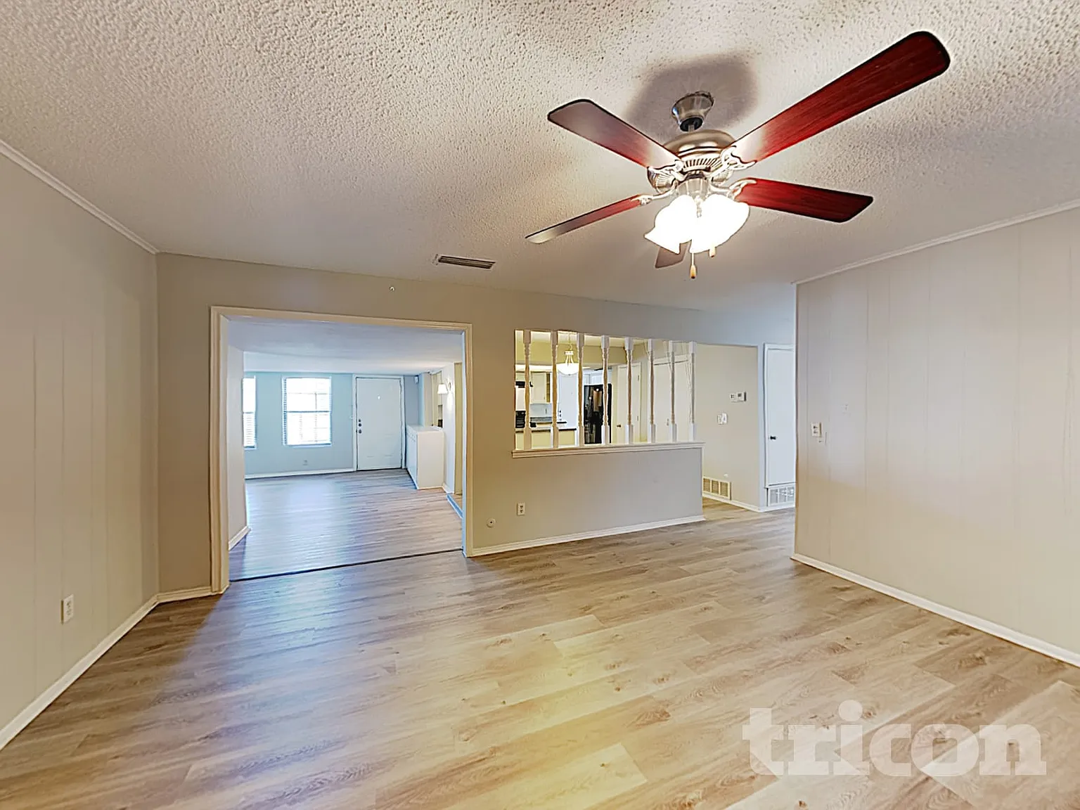835 Live Oak Drive Desoto TX — Photo 3