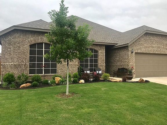 2nd image of 341 Prince John Dr