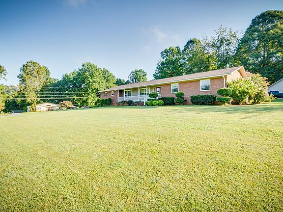 2nd image of 779 Lake Point Dr