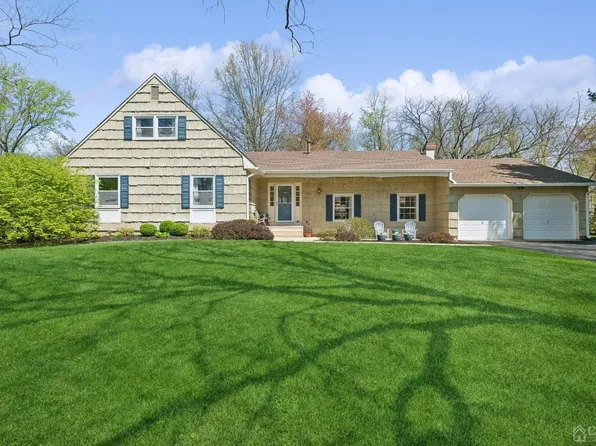 104 Cypress Dr, East Windsor, NJ 08520