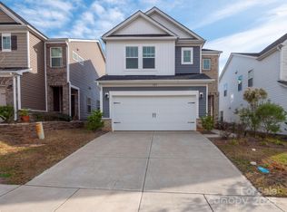 527 Palmarosa St, Fort Mill, SC 29715