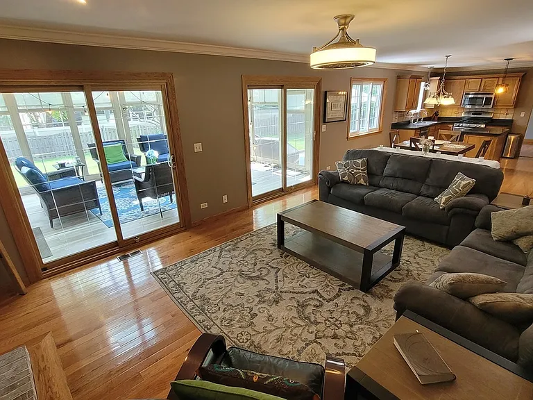 3885 Thornberry Way — Photo 28