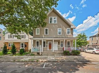 227 W Union St, Burlington, NJ 08016