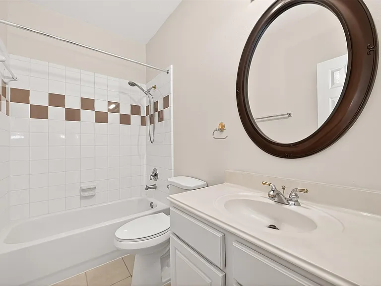 2011 E Edendale Cir — Photo 45