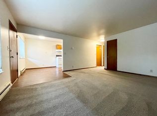 Welcome to Parkwood Apartments!, Seattle, WA 98125