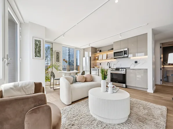 16 West Street image 3 of 30