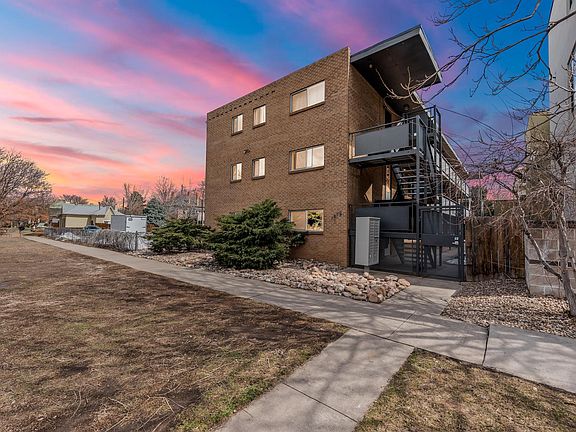 4th image of 1878 Vine St APT 106