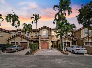 8915 SW 108th Path #8915, Miami, FL 33176