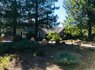1927 Conestoga Ct, Mount Shasta, CA 96067