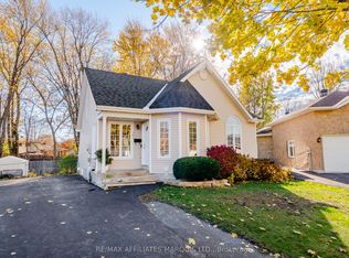 701 Robin Ct, Cornwall, ON K6H7N4