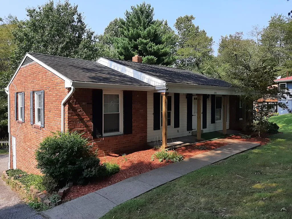 1238 Wren Dr photo 1