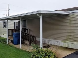 16 Park Ln, Holtwood, PA 17532