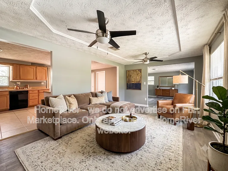 285 Old Jennings Rd — Photo 2