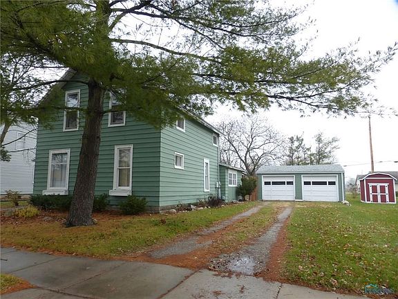 2nd image of 221 S Allen St