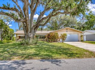 1855 Pine Tree Dr, Edgewater, FL 32141