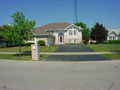 19609 Oakwood Ave, Lynwood, IL, 60411