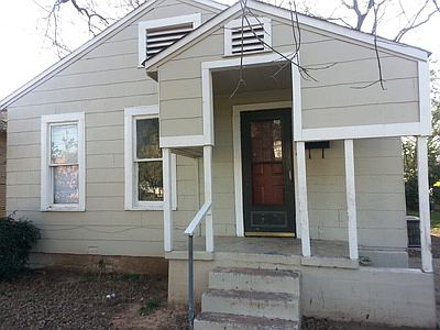 1st image of 818 Ogilvie St