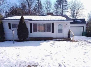 519 W 1st St, Gladwin, MI 48624