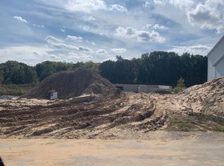 8787 Rainbows End Rd SE, Caledonia, MI 49316