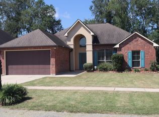 111 Endicott Dr, Carencro, LA 70520