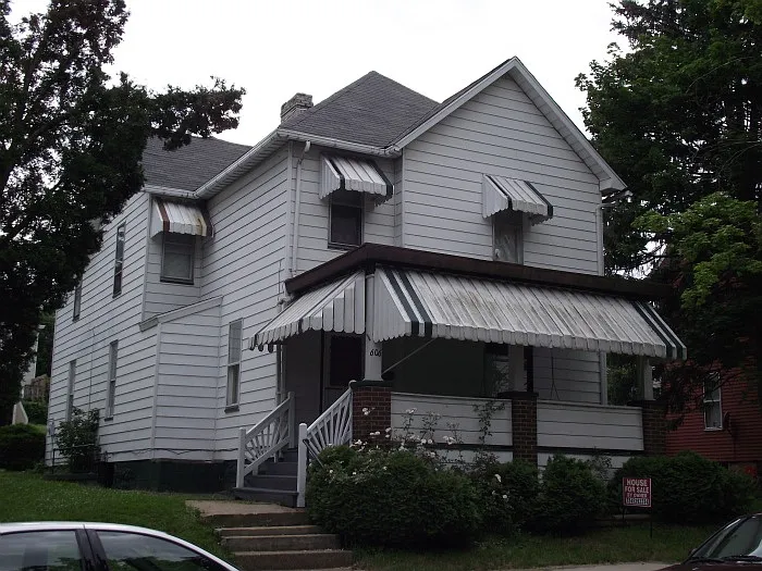 606 Oakland Ave photo 1