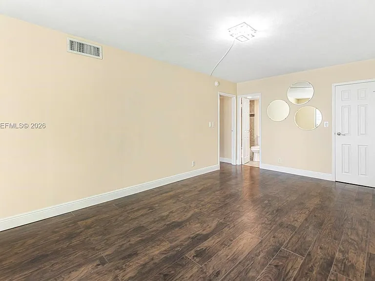 501 Three Islands Blvd #519 — Photo 15