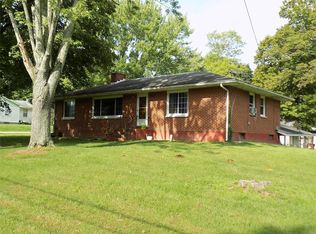 225 S Main St, Arcadia, MO 63621