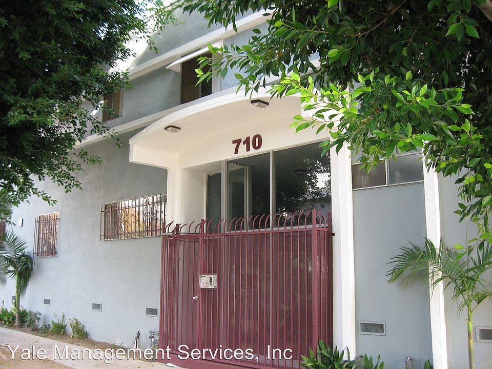 1st image of 710 N Genesee Ave APT 4
