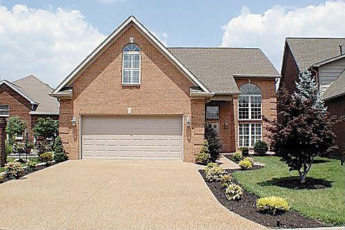 3rd image of 277 Savannah Park Dr