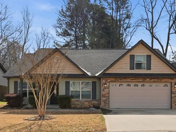 218 Heritage Creek Dr, Boiling Springs, SC 29316