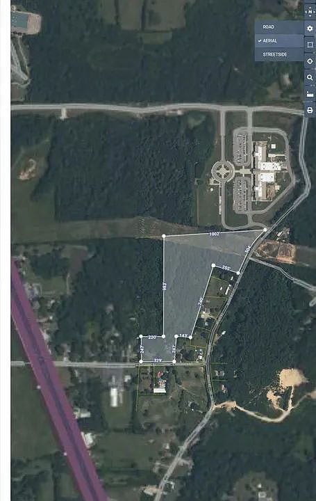 1st image of 229 E Turnipseed Rd