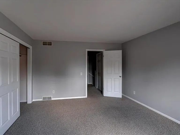 3909 Patrick Henry Way — Photo 34