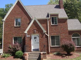 2702 Saint Clair Ave, East Liverpool, OH 43920