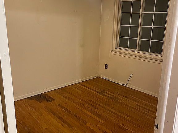 3rd image of 23205 Edsel Ford Ct